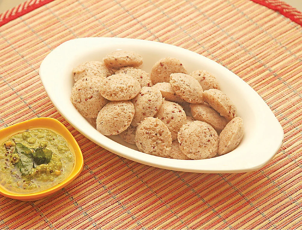 கேழ்வரகு மினி இட்லி