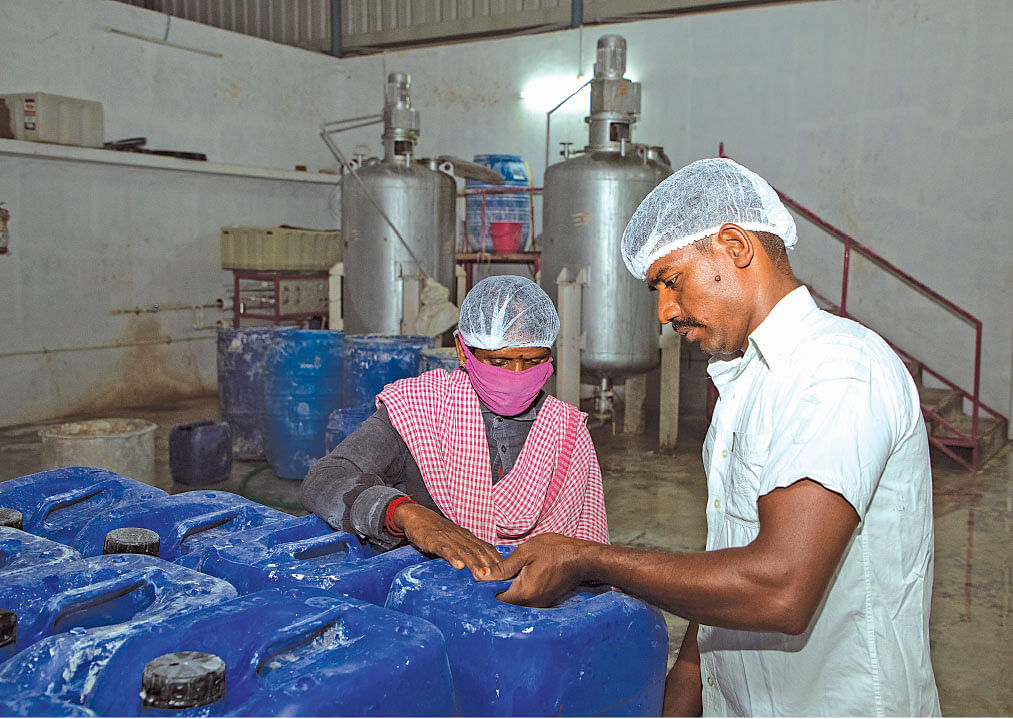 என் பிசினஸ் கதை - 7: அடையாளம் தேடினேன்... அனுபவங்களால் உயர்ந்தேன்!