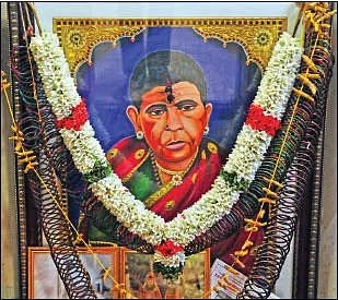 மகா பெரியவரின் தாயார்