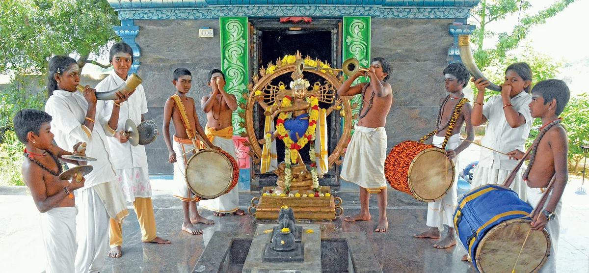 புண்ணிய புருஷர்கள்