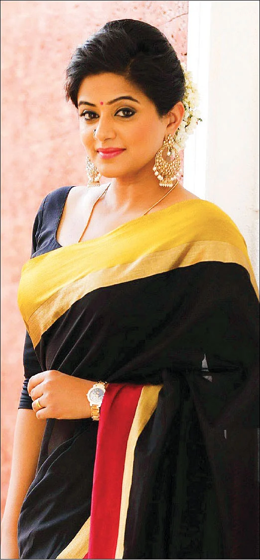 பிரியாமணி
