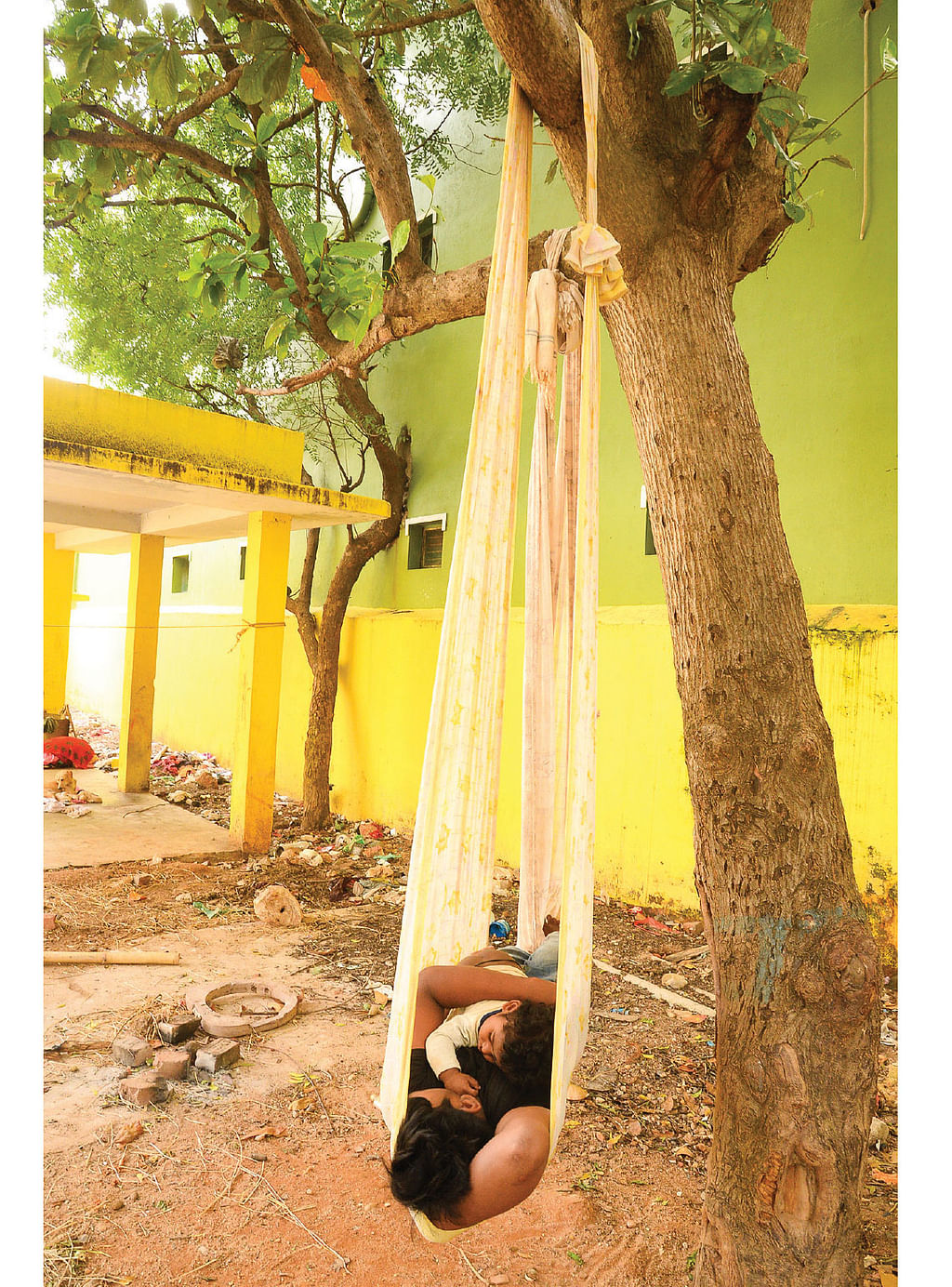புதைத்த இடத்தில் உயிர்த்திருக்கிறோம்!