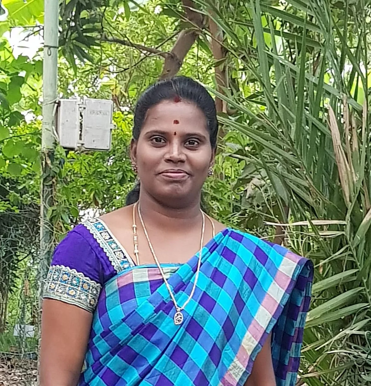 இயற்கை மருத்துவர் தீபா