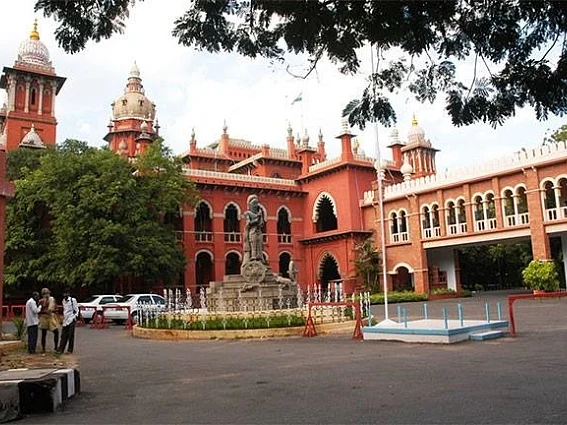 ``அரசு அதிகாரிகள் வீடுகளில் பணியிலிருக்கும் ஆர்டர்லிக்களை திரும்பப்பெற வேண்டும்!" - உயர் நீதிமன்றம்