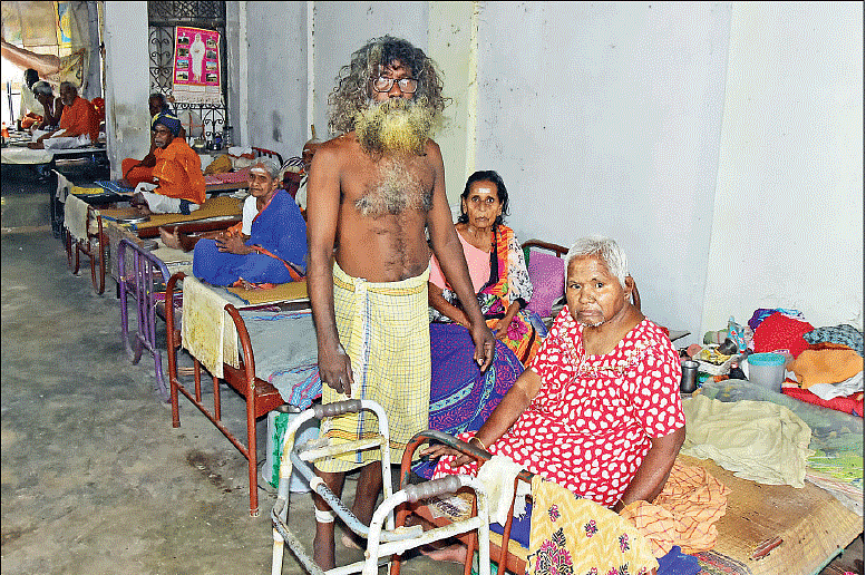 புண்ணிய புருஷர்கள்