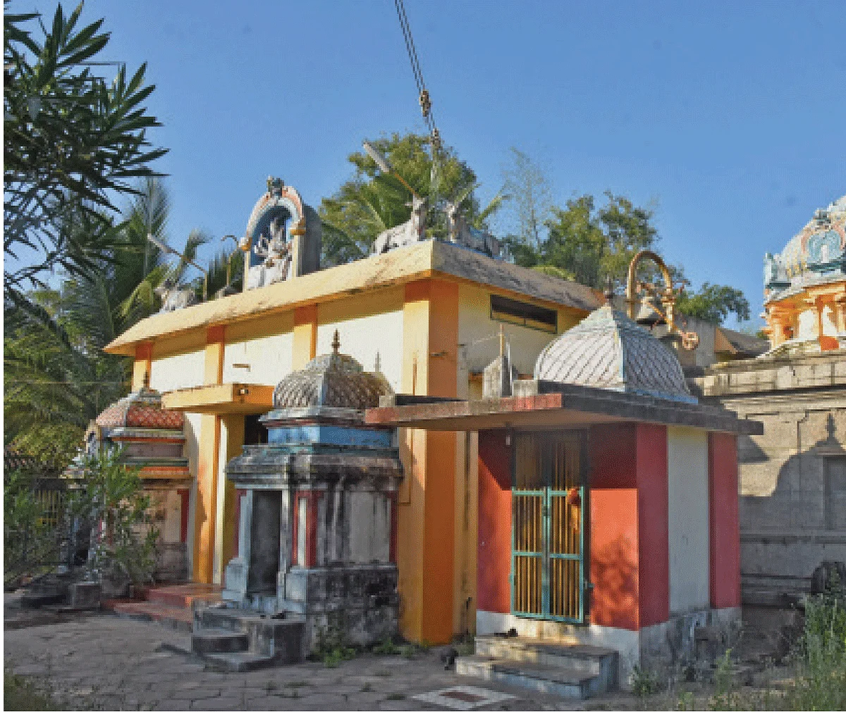 பாண்டூர்