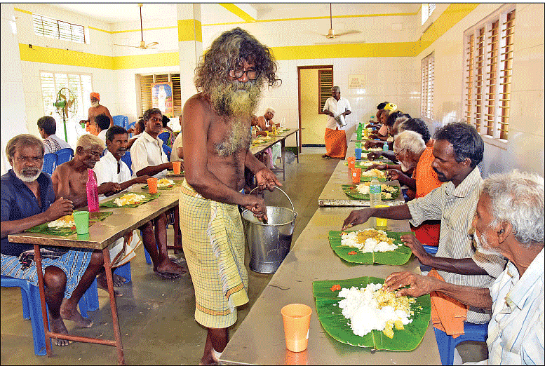 புண்ணிய புருஷர்கள்