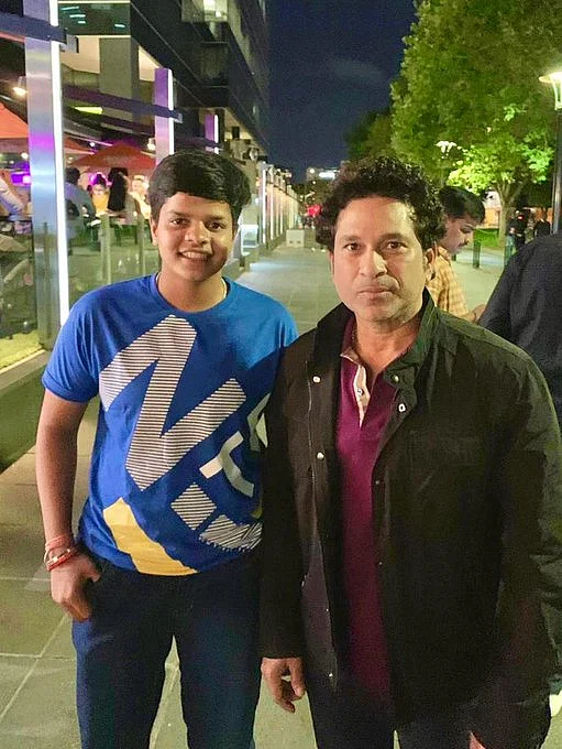 சச்சினுடன் வெர்மா