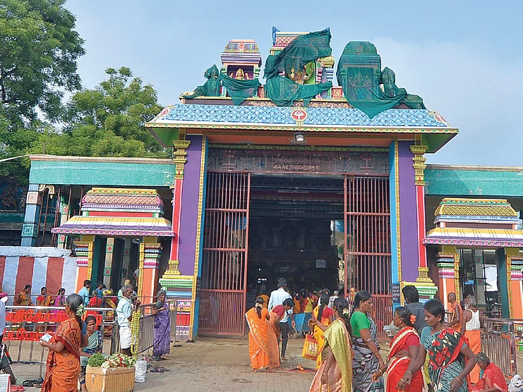 இருக்கன்குடி மாரியம்மன் கோயிலில் ரூ.50 கோடியில் வளர்ச்சிப்பணிகள் - அதிகாரிகள் குழு ஆய்வு!