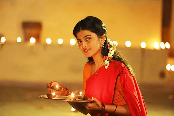 ஆனந்தி