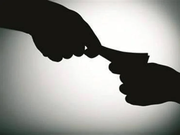 அடிதடிக்கு ரூ.2,000; லாட்டரி விற்பனைக்கு ரூ.1 லட்சம்!-லஞ்சப் பட்டியலை வெளியிட்டு எச்சரித்த காவல்துறை