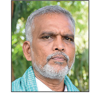 மைக்கேல் செயராசு