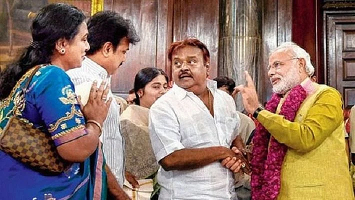 மோடியுடன் விஜயகாந்த், பிரேமலதா, சுதீஷ்