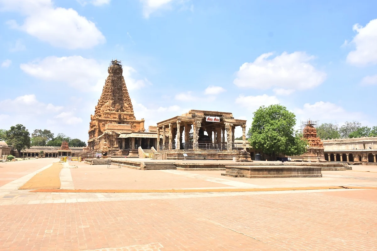 கொரோனா முன்னெச்சரிக்கை: மார்ச் 31 வரை தற்காலிகமாக மூடப்படுகிறது தஞ்சை பெரிய கோயில்!