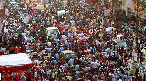 இந்தியாவில் மக்கள் கூட்டம்