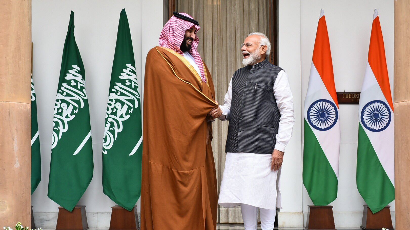 Индия и саудовская аравия. Нарендра моди и принц ОАЭ. Аравия Индия. Индусы в ОАЭ.