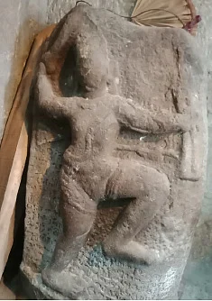 அந்தணருக்கு நடுகல் வழிபாடு