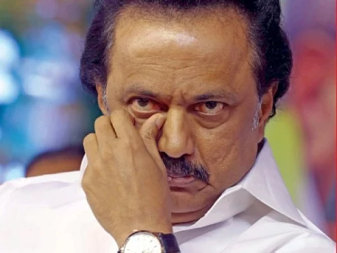 `முன்பெல்லாம் யார் வளர்ந்தாலும் பெருமையாகப் பார்ப்பார்கள்!'- தி.மு.க-வைச் சாடும் கே.பி.ஆர்