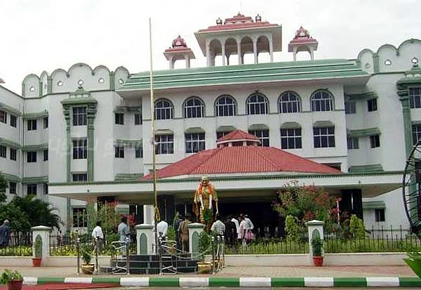 உயர் நீதிமன்ற மதுரை கிளை