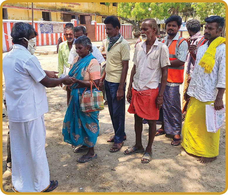 நேசத்தால் நீளும் கரங்கள்!