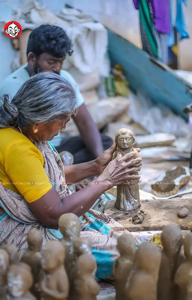 பொம்மை தயரிப்பு பணி