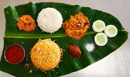 வாழை இலை சாப்பாடு