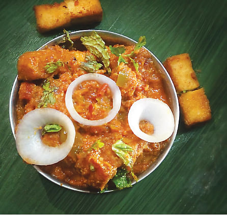 30 வாசகிகள்... 30 உணவுகள் -
அறுசுவை கொண்டாட்டம்!