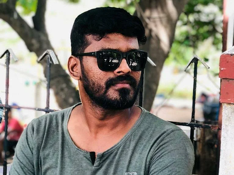 '' '4ஜி' ரிலீஸாகியிருந்தா அருண் இறந்திருக்க மாட்டார்!'' - இயக்குநர் ஷங்கரைத் தொடரும் சோகம்