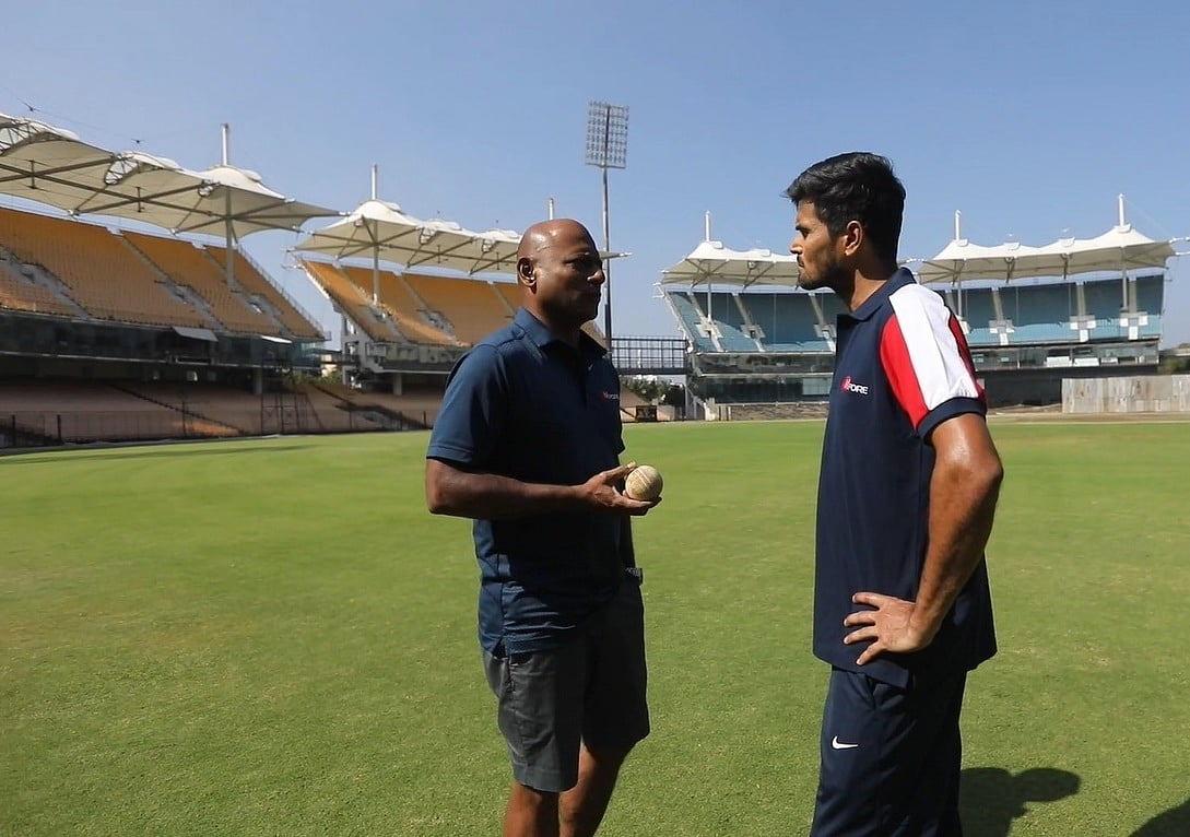 ``தோனியையும் ரிஷப் பன்ட்டையும் ஒப்பிடுற மாதிரிதான் எனக்கும் அப்போ நடந்தது!'' - பத்ரிநாத்