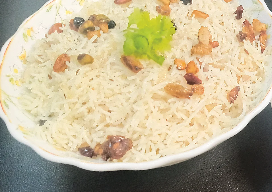 அழகுக்கு அழகு சேர்க்கும் உணவுகள்