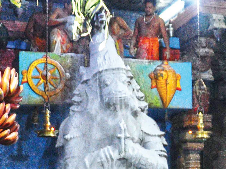 விஸ்வரூப ஆஞ்சநேயர்