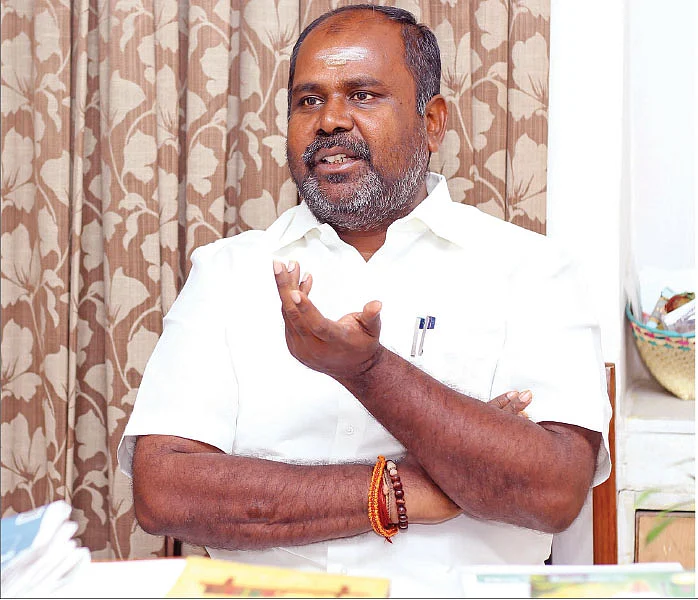 ஆர்.பி.உதயகுமார்