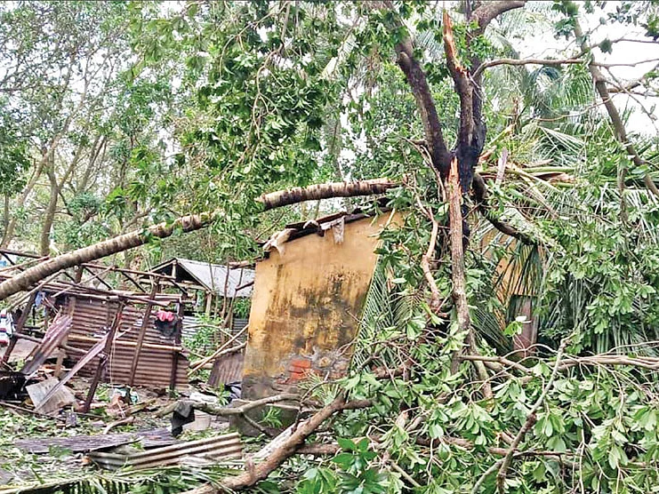 அம்பன்... சமாளித்த ஒடிசா... சிக்கிய மேற்கு வங்காளம்!