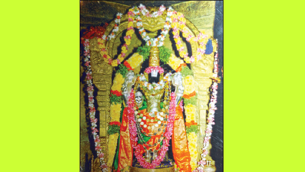 உதவலாம் வாருங்கள்