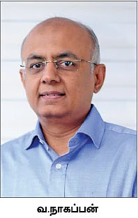 “அரசியலில் சேவை எங்கே இருக்கிறது?”