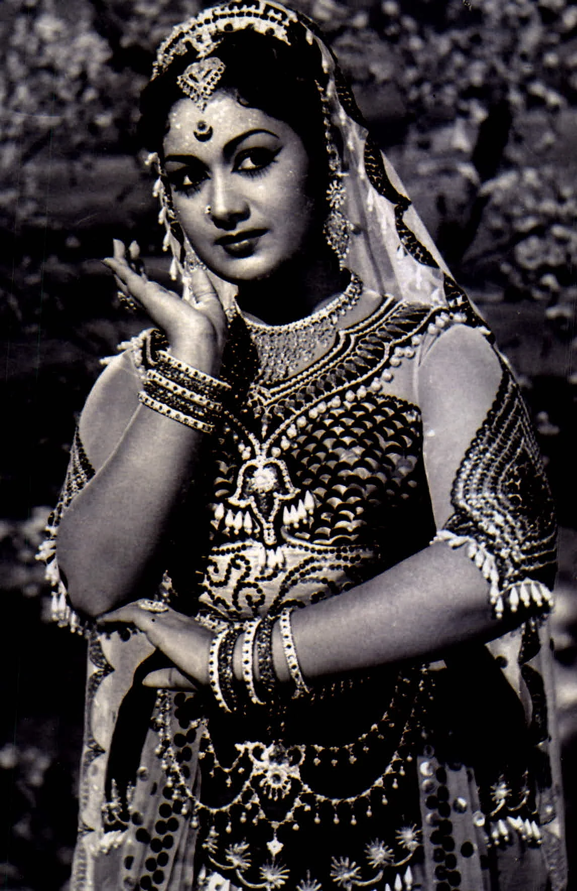 பழம்பெரும் நடிகை சாவித்ரி