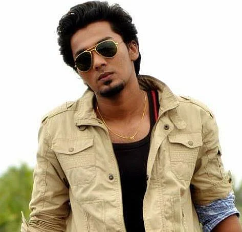 காசி என்ற சுஜி