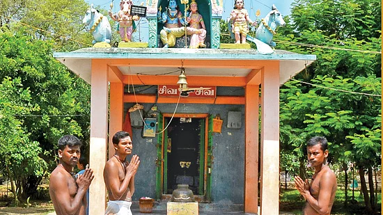 புண்ணிய புருஷர்கள்
