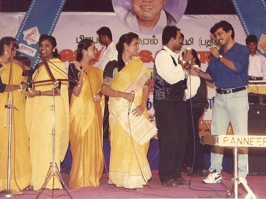 `தங்கச் சங்கிலிலாம் கொடுத்தார் ஜெயலலிதா; இப்போ...?'- தவிக்கும் ஆர்க்கெஸ்ட்ரா கலைஞர்கள்