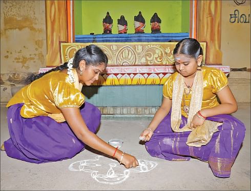 புண்ணிய புருஷர்கள் - 27: ‘இசையும் ஓசையும் அவன் அல்லவா!’