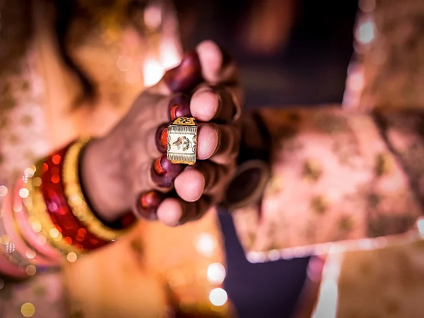 ``இனி பிளாக் அண்ட் லவ்லினு சொல்லுவோம்!'' #BlackIsBeautiful