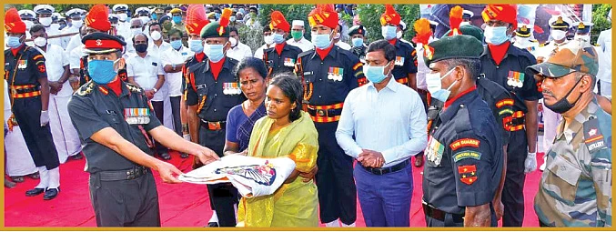 சீண்டும் சீனா... எதிர்கொள்ளும் இந்தியா!