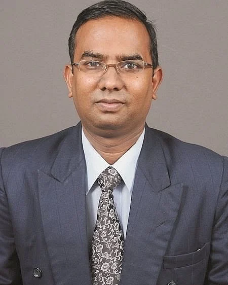 மருத்துவர் தவபழனி