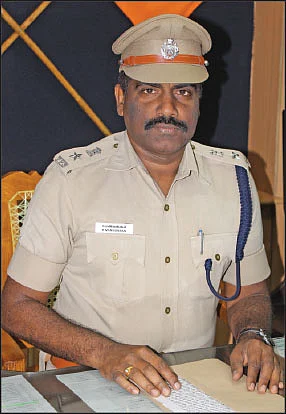 மணிவண்ணன்