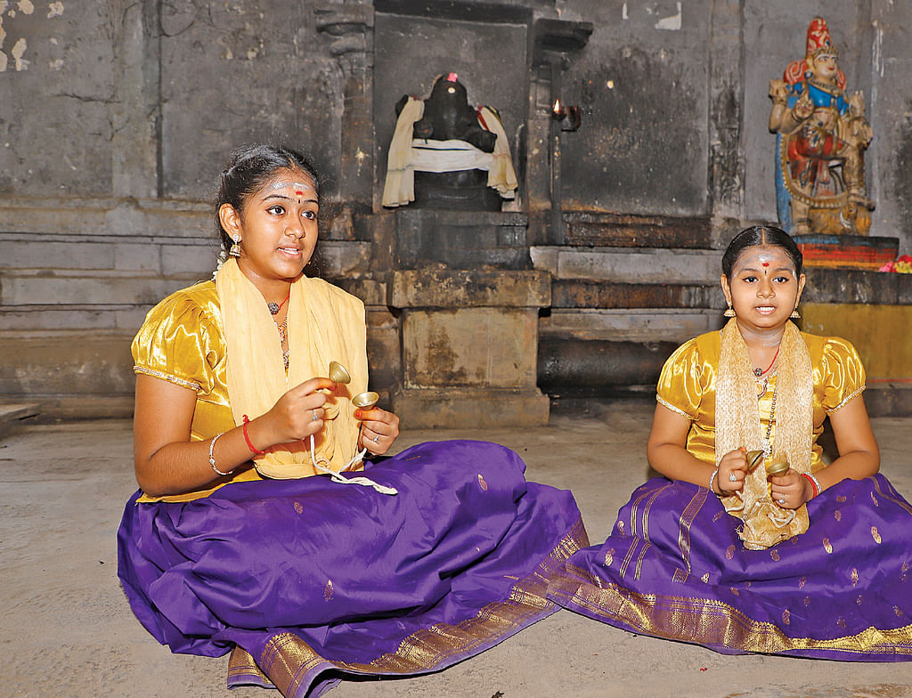 புண்ணிய புருஷர்கள் - 27: ‘இசையும் ஓசையும் அவன் அல்லவா!’