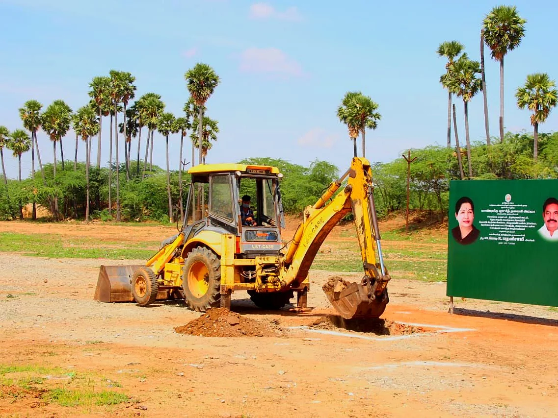 கீழடி: `5,820 தொல்பொருள்கள்!’ - அருங்காட்சியகத்துக்கு அடிக்கல் நாட்டினார் முதல்வர்