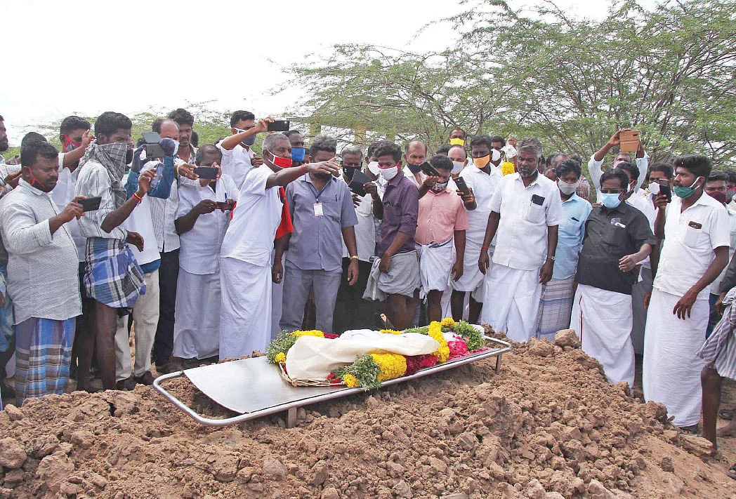 “சாமி கும்பிடப் போனவள் சடலமாகத்தான் கிடைத்தாள்!”