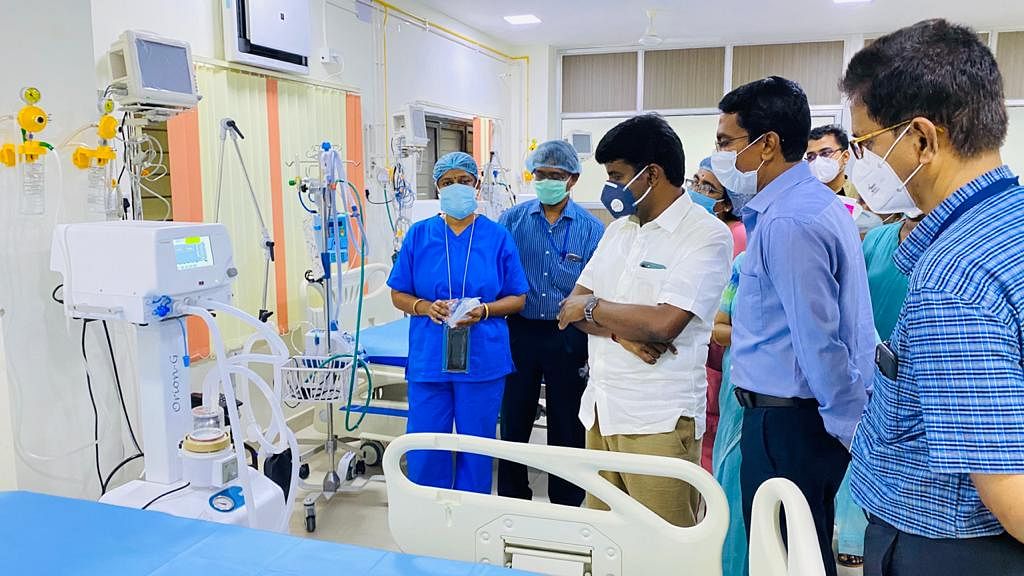 Health minister Vijayabaskar visited the new hospital