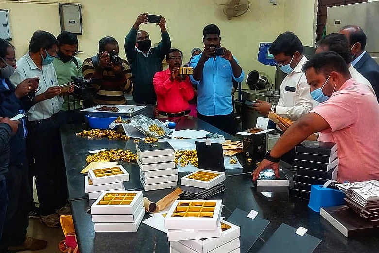 பொய் விளம்பர சாக்லேட்