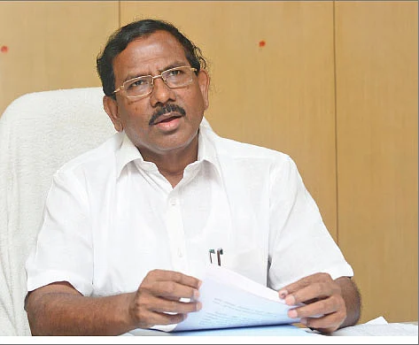 மாஃபா. பாண்டியராஜன்